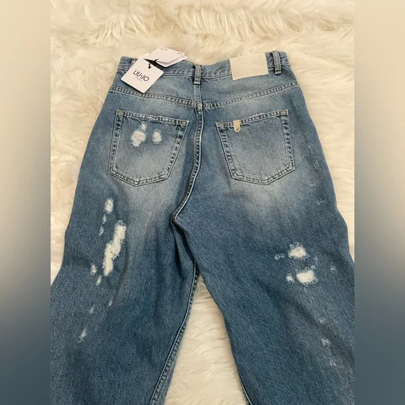 LIU.JO RIPPED JEANS - Picture 14 of 16